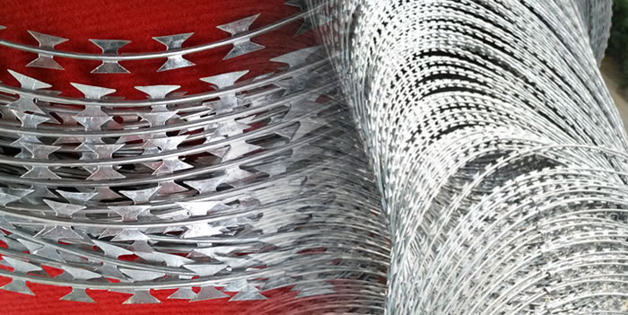 Hot Dipped Galvanized Barbed Tape
